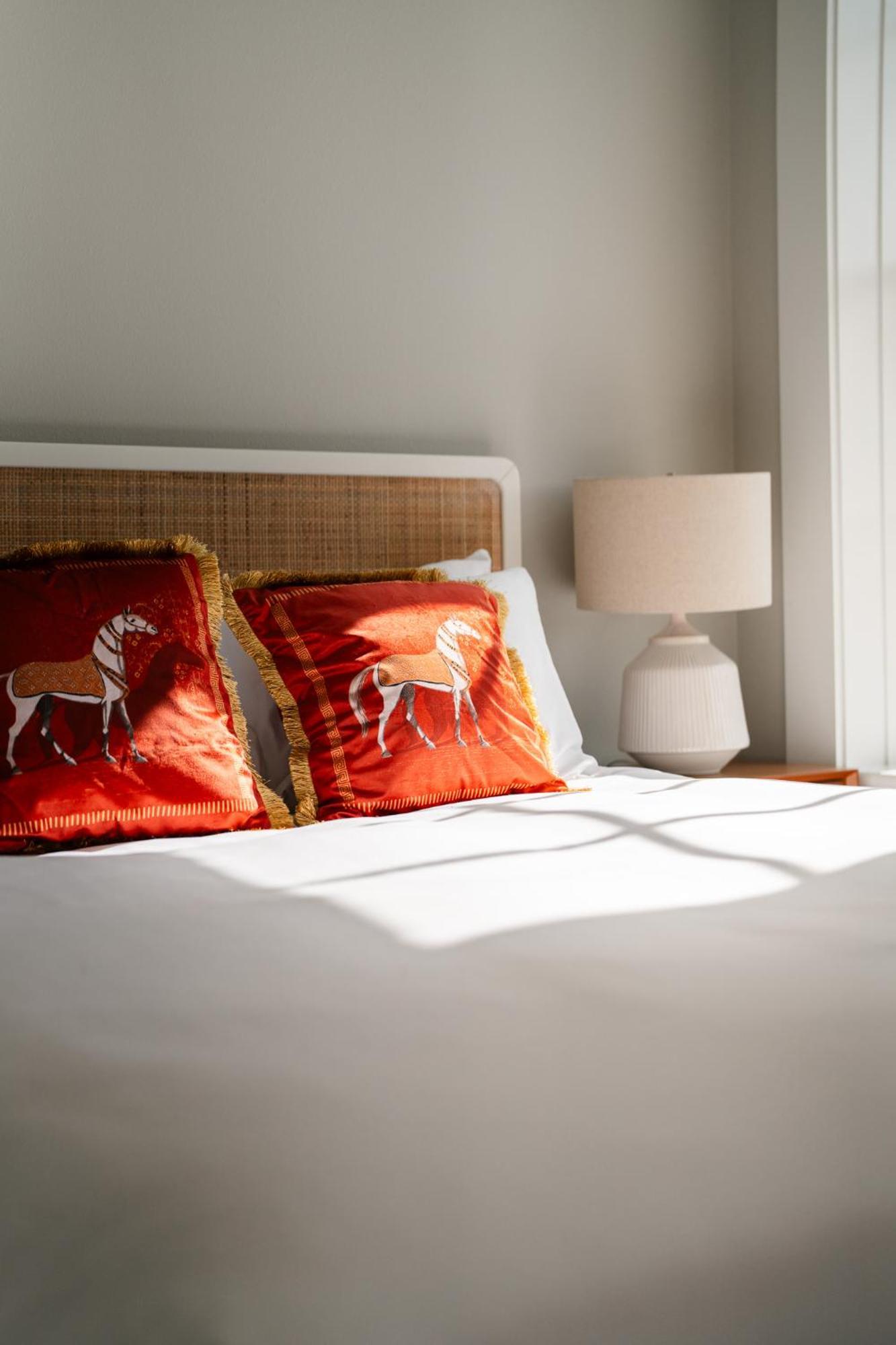 Western 1924 Luxury Lofts Martindale Екстер'єр фото
