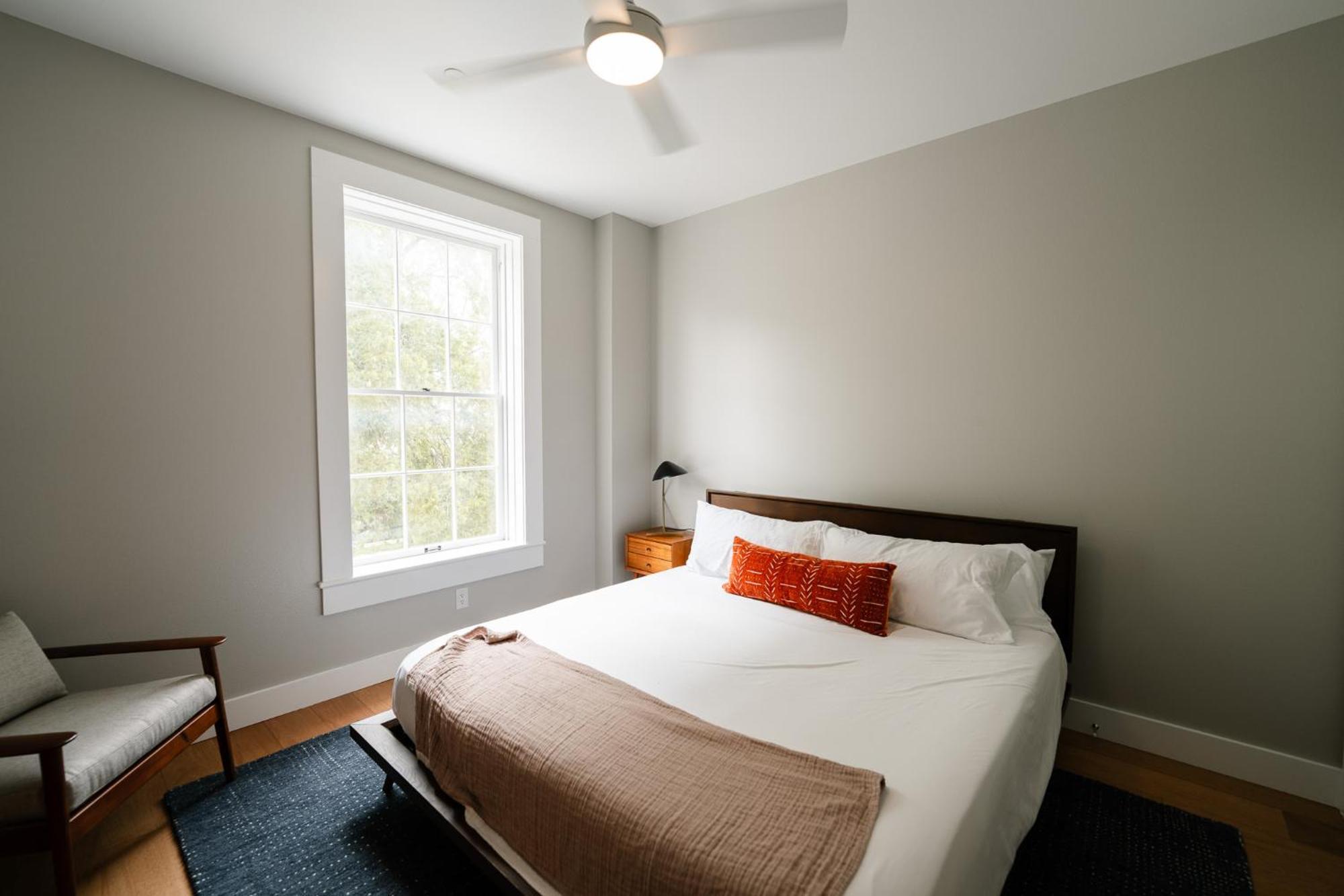 Western 1924 Luxury Lofts Martindale Екстер'єр фото