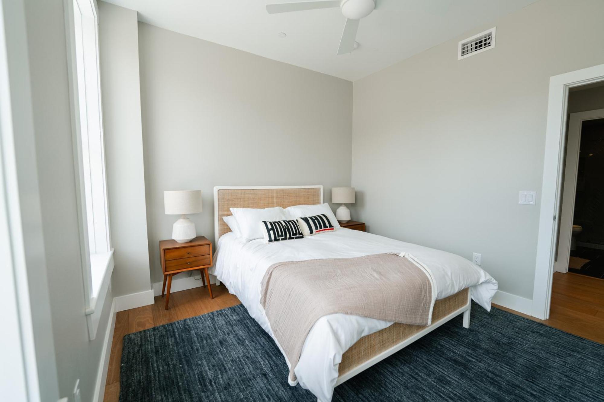 Western 1924 Luxury Lofts Martindale Екстер'єр фото