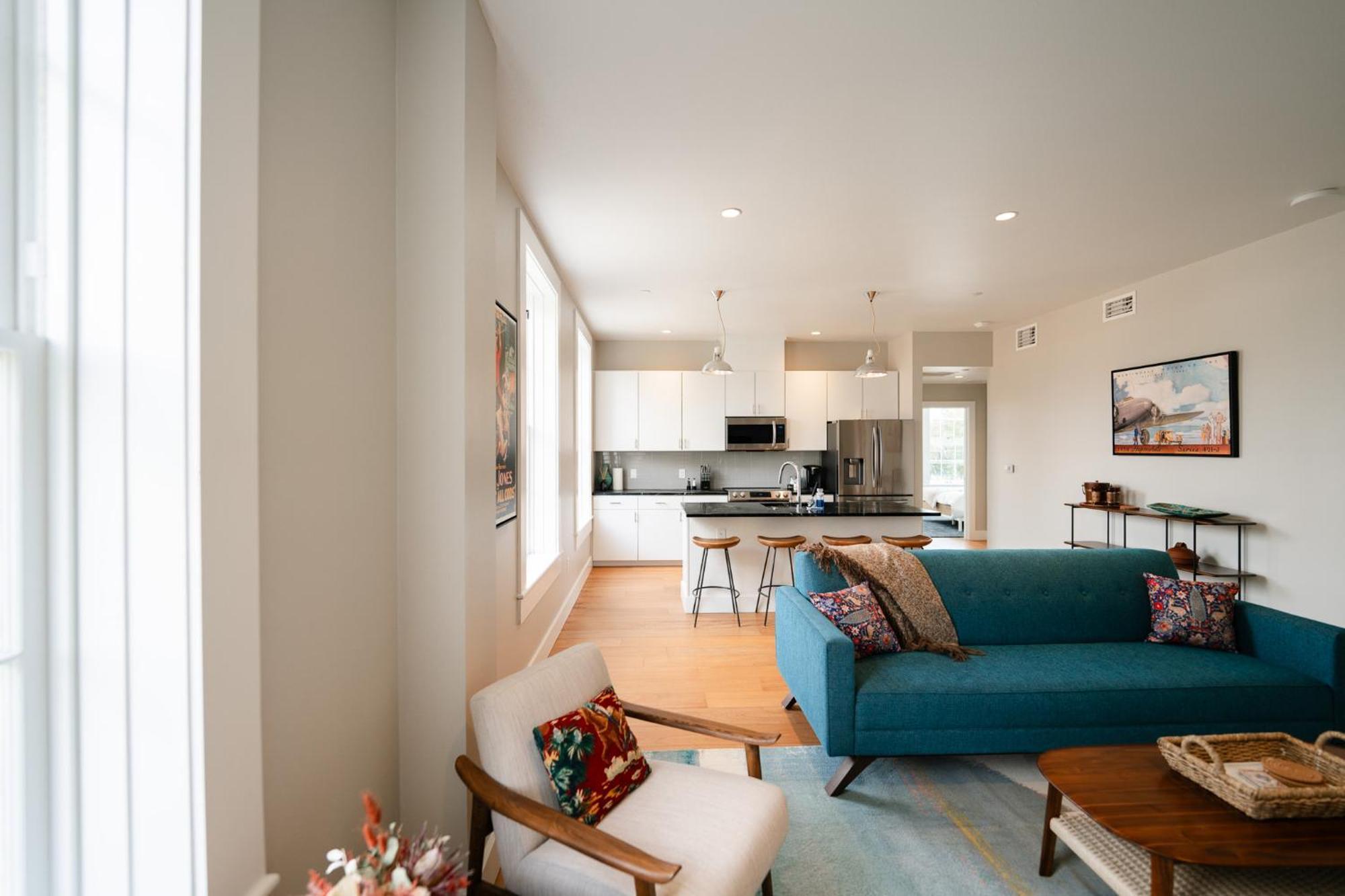 Western 1924 Luxury Lofts Martindale Екстер'єр фото