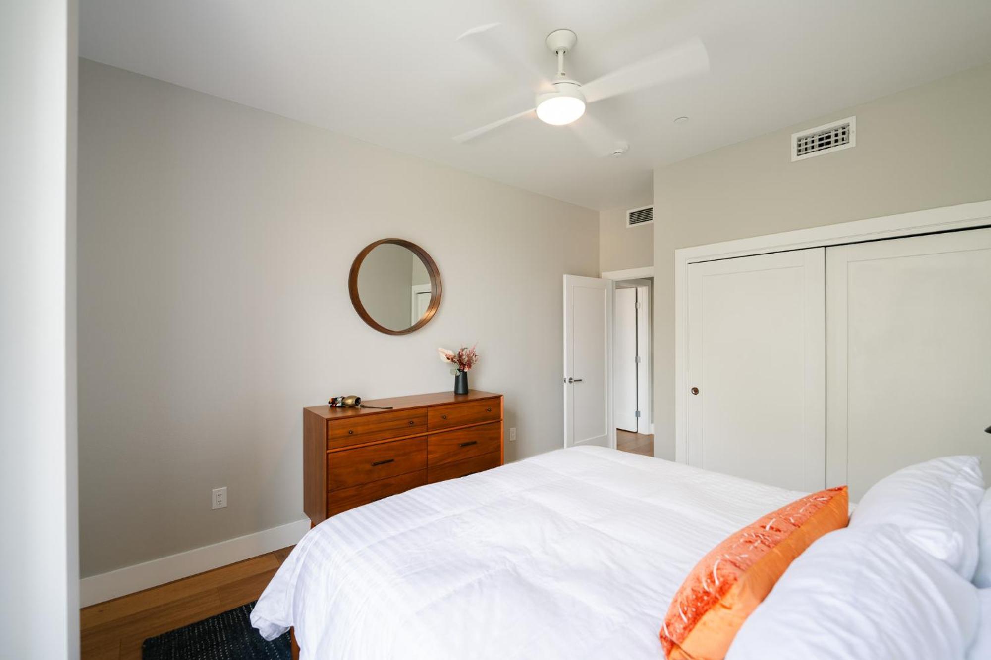 Western 1924 Luxury Lofts Martindale Екстер'єр фото