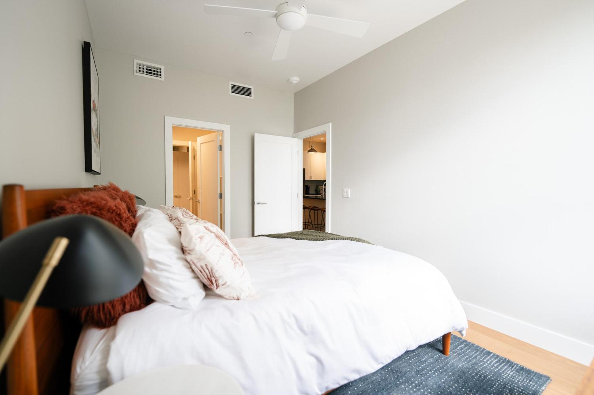 Western 1924 Luxury Lofts Martindale Екстер'єр фото